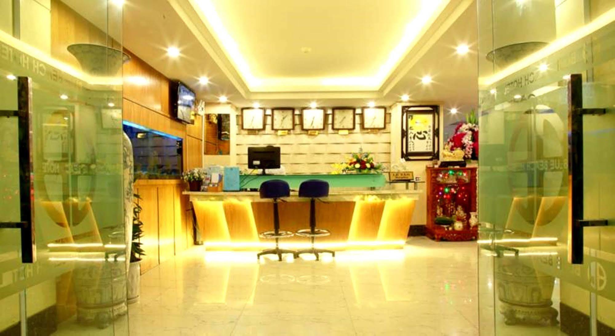 Blue Beach Hotel Da Nang Buitenkant foto