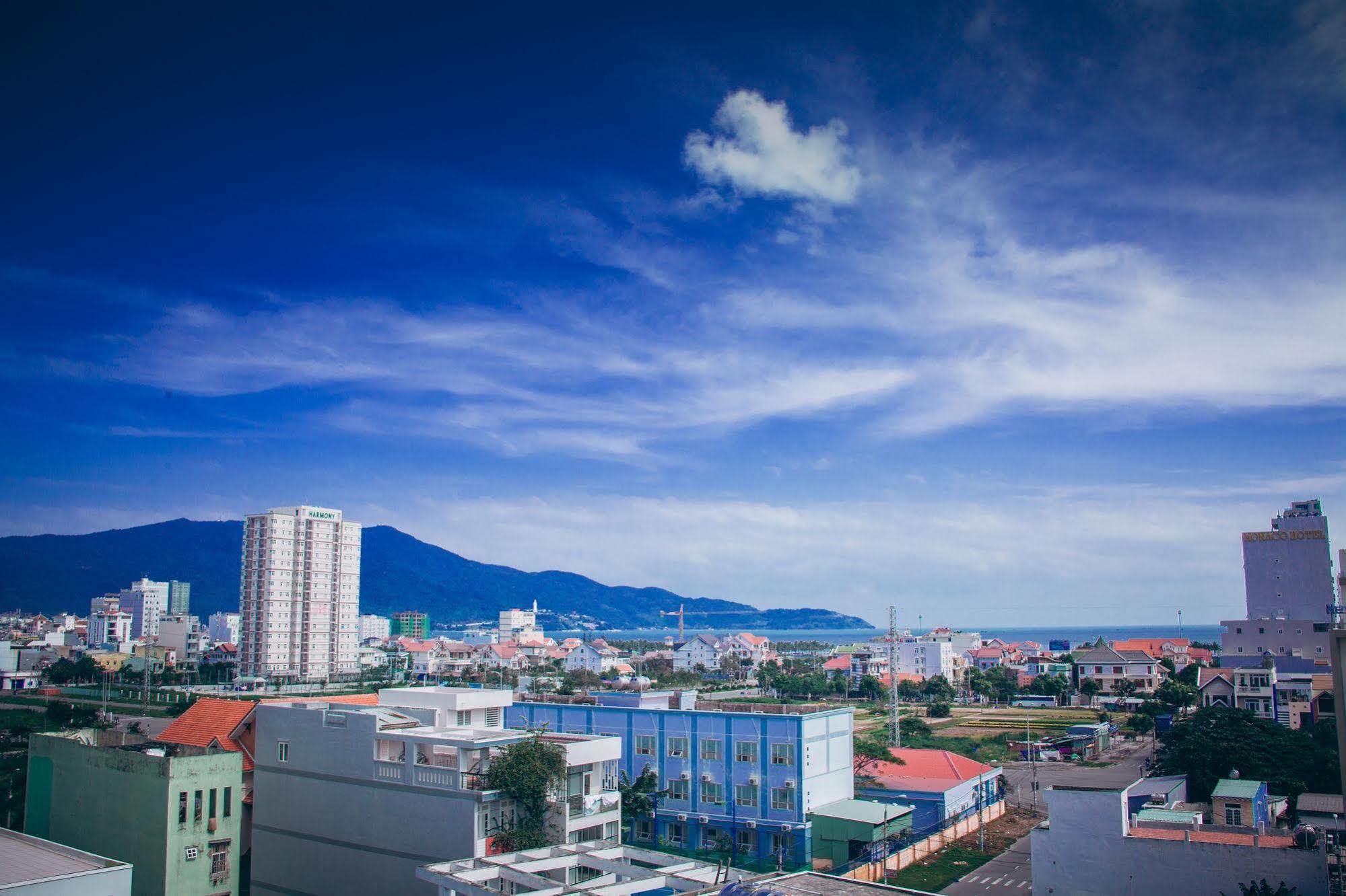 Blue Beach Hotel Da Nang Buitenkant foto
